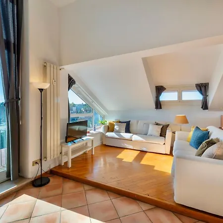 Cosy Loft+ Vista Su Lägenhet Rom